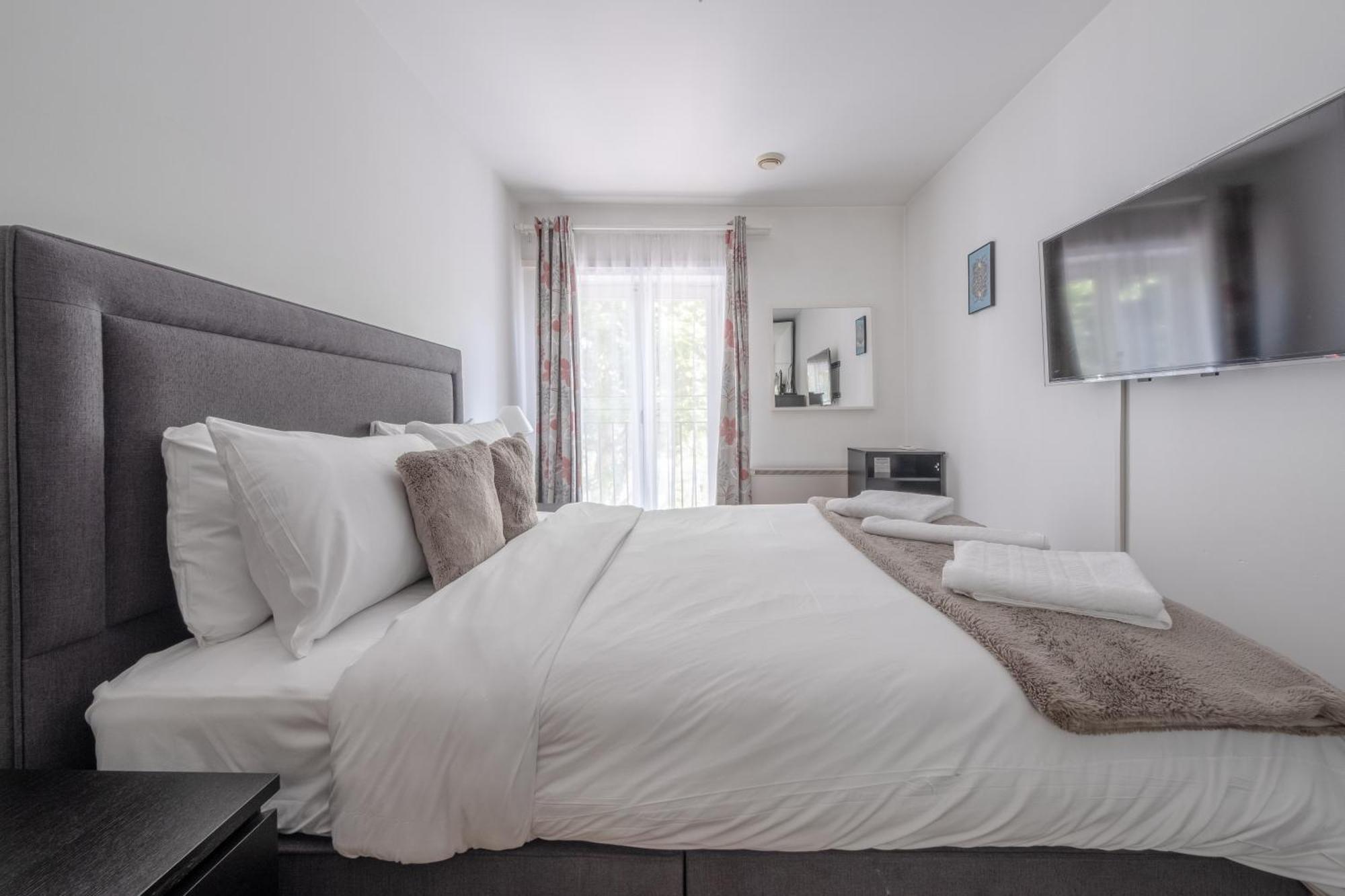 Bright 1 Bedroom Flat In Kensington Olympia Appartamento *